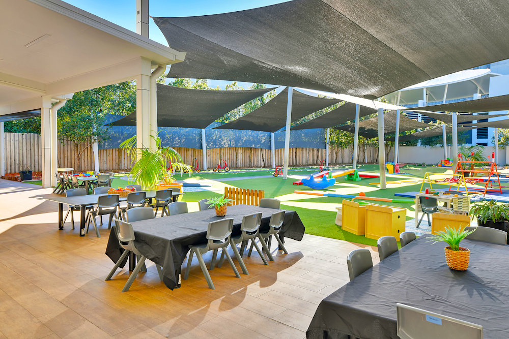 Sunkids Stadium Village